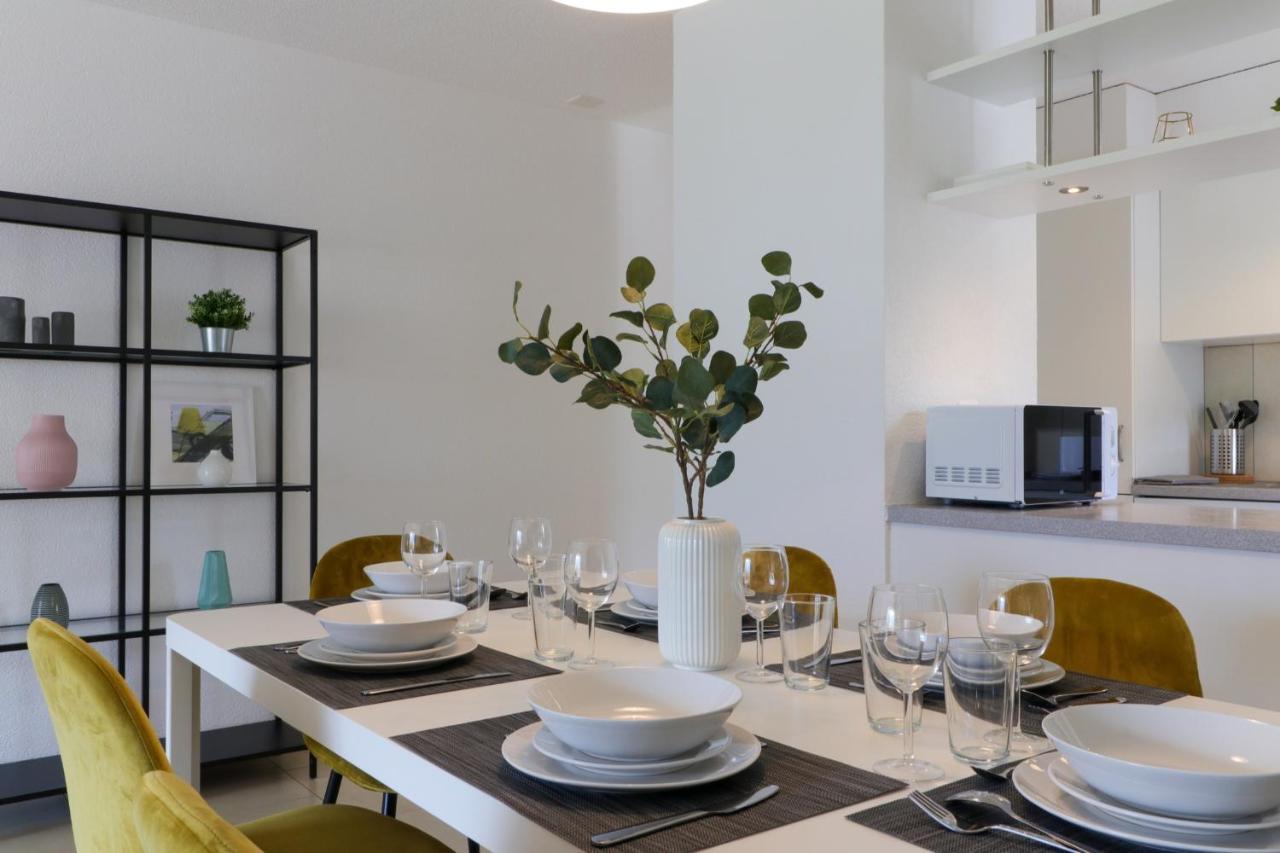 Nice Apartment Ideally Located In Martigny Eksteriør billede