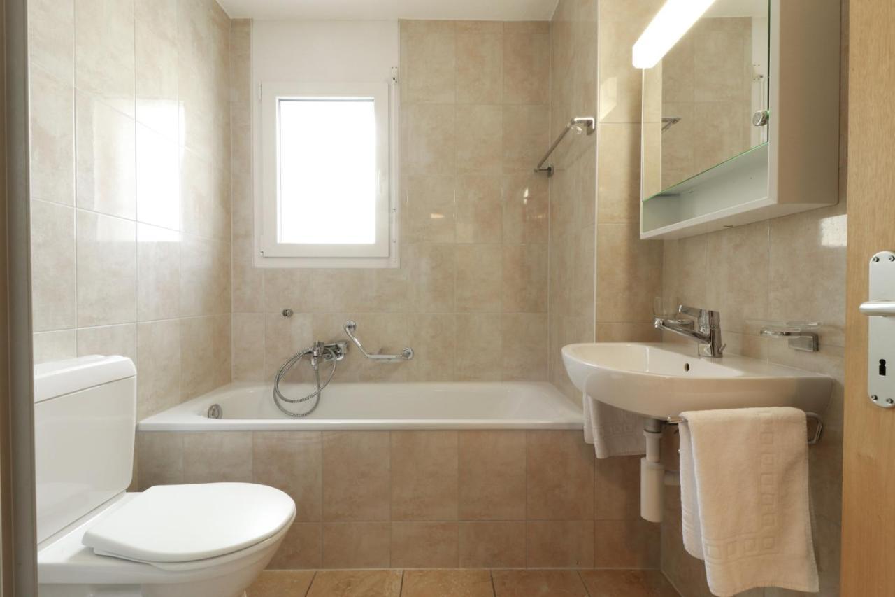 Nice Apartment Ideally Located In Martigny Eksteriør billede